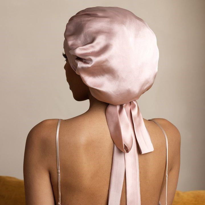 SILK BONNET